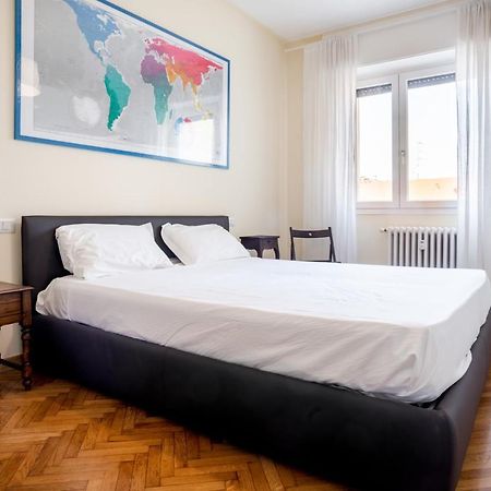 Elegante Bilocale In Zona Tortona Apartment Milan Exterior photo