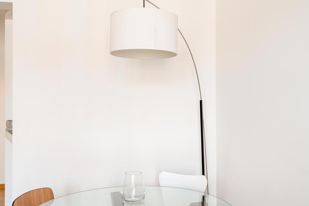 Elegante Bilocale In Zona Tortona Apartment Milan Exterior photo