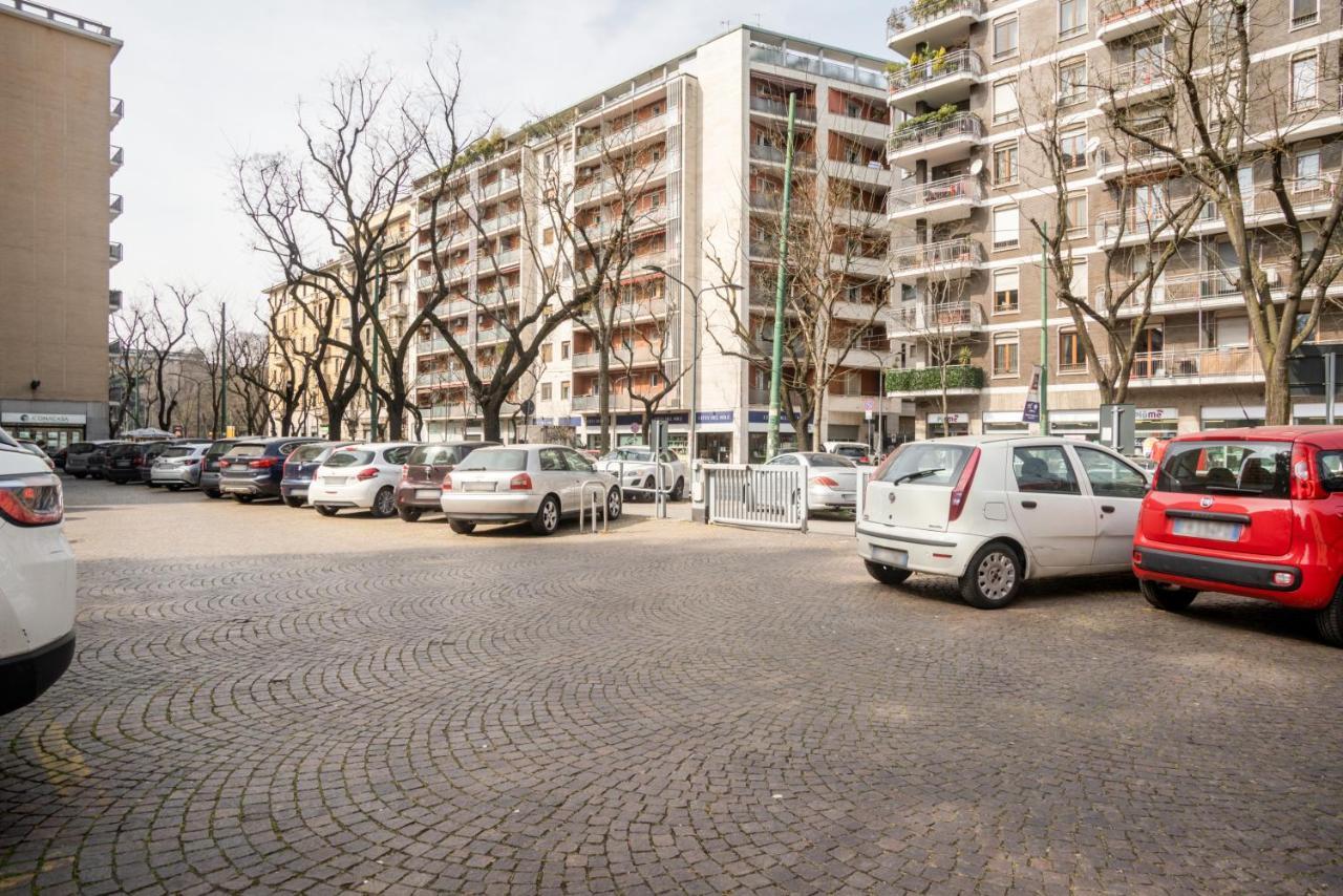 Elegante Bilocale In Zona Tortona Apartment Milan Exterior photo